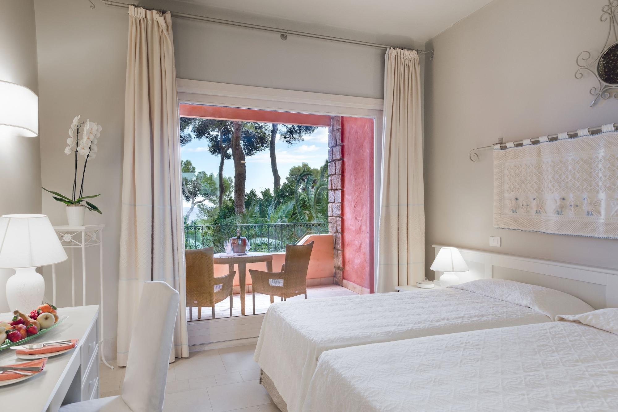 Forte Village Resort - Il Castello Santa Margherita di Pula Exterior foto