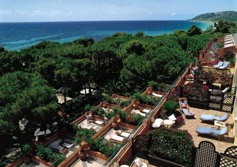 Forte Village Resort - Il Castello Santa Margherita di Pula Exterior foto